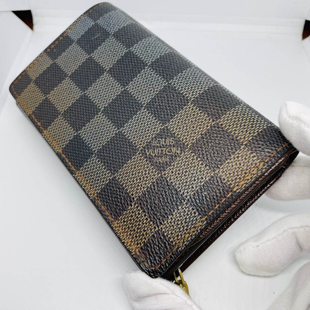 Authentic Louis Vuitton Damier Wallet